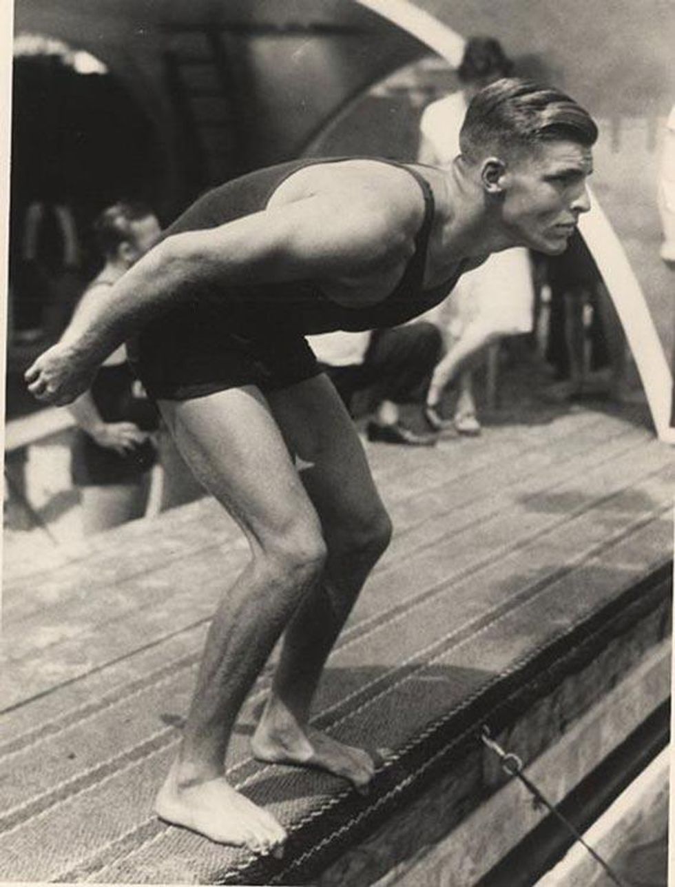 1932: Buster Crabbe won the Olympic gold medal for 400-meter freestyle swimming event in Los Angeles. Later he played Flash Gordon and Buck Rogers on film.