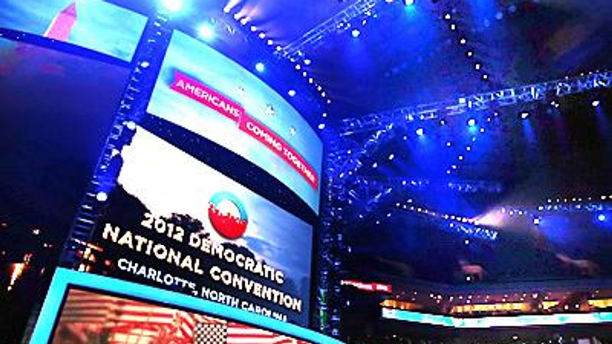 2012_dnc-preparationsx400