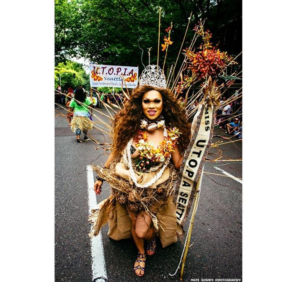 2014seattleparade25_0