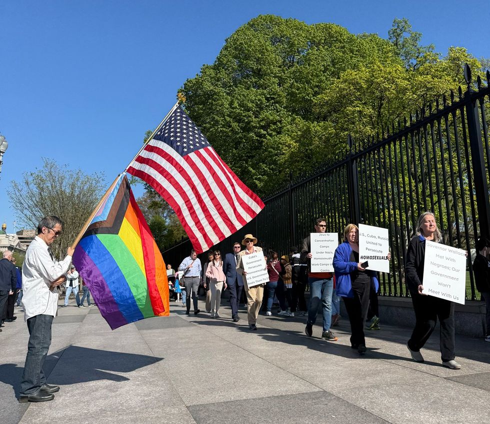 2025 LGBTQ demonstrators reenact historic 1965 White House protest
