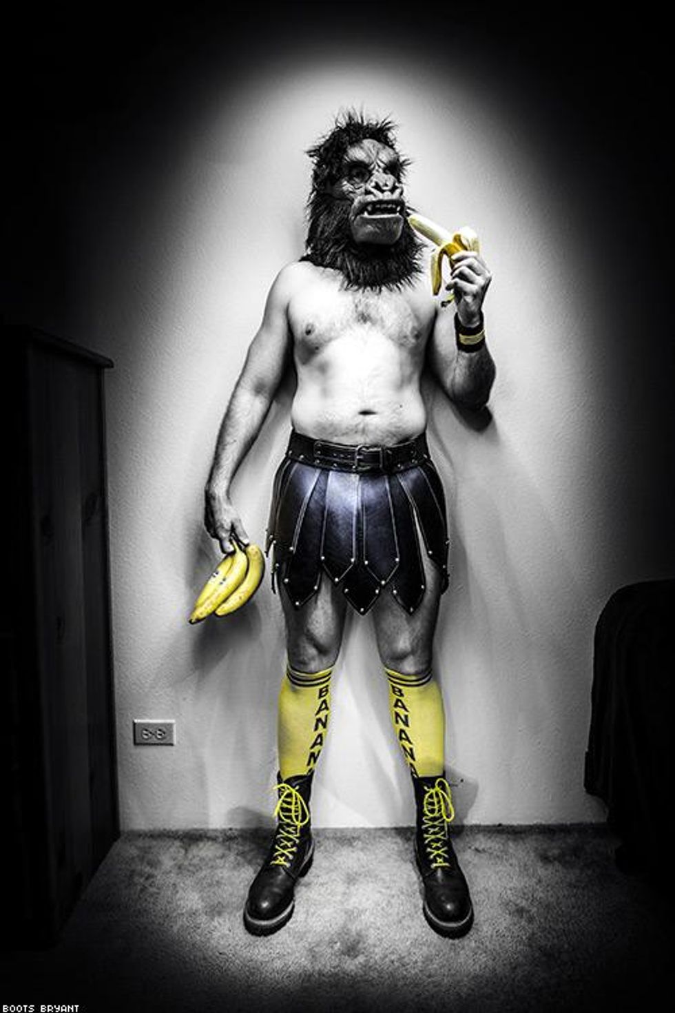 21-masks-boots-bryant-2017