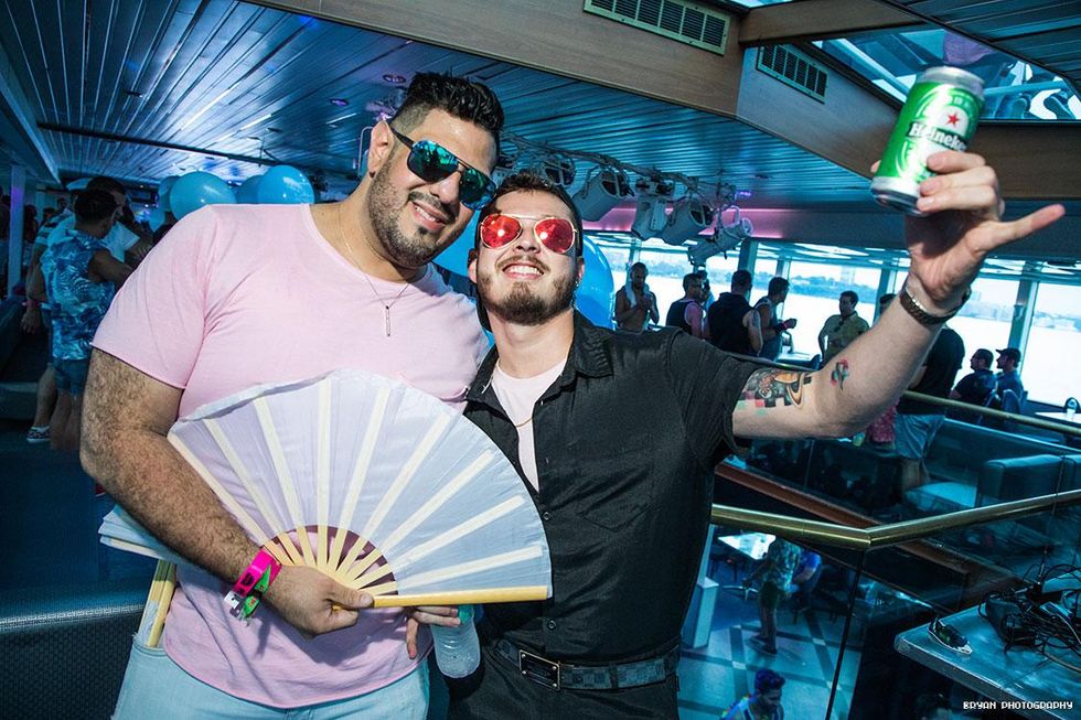 21-pride-luvboat-2018