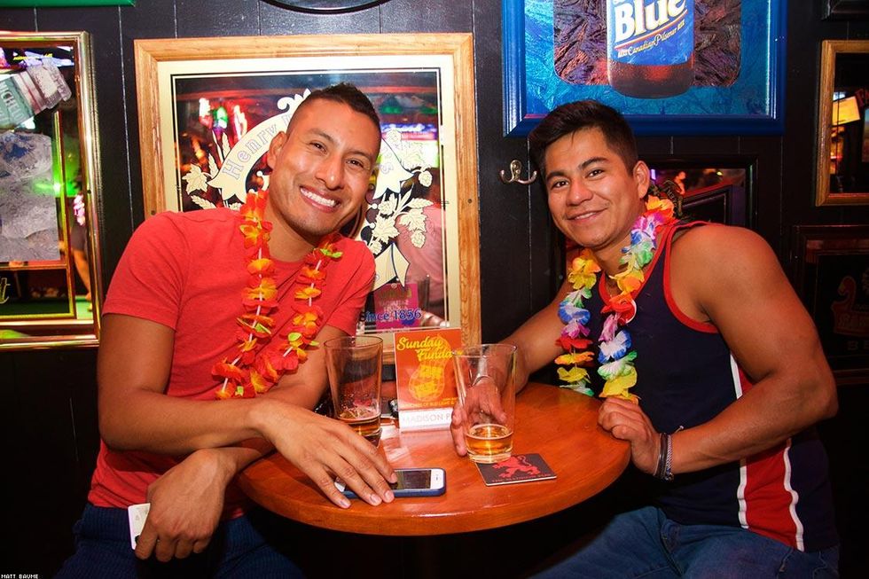 22-softball_fundraiser_luau-_matt_baume-2017_0