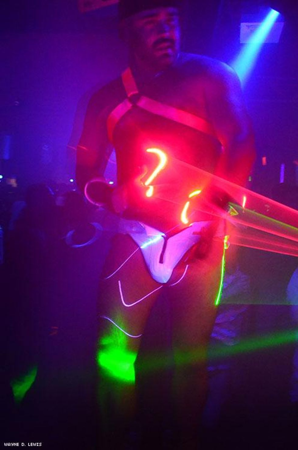 22-wayne-lewis-go-go-bears