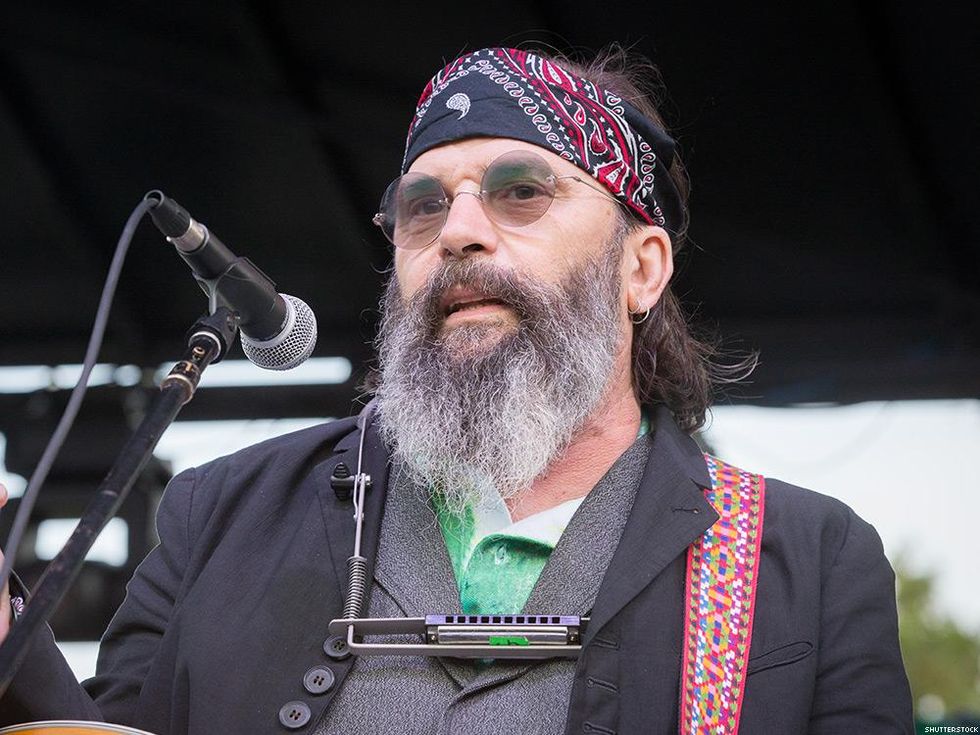 23 Country Stars Who Faced a Backlash From Fans