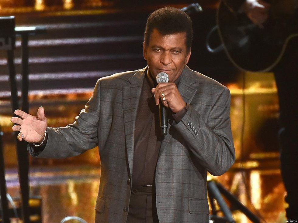 23 Country Stars Who Faced a Backlash From Fans