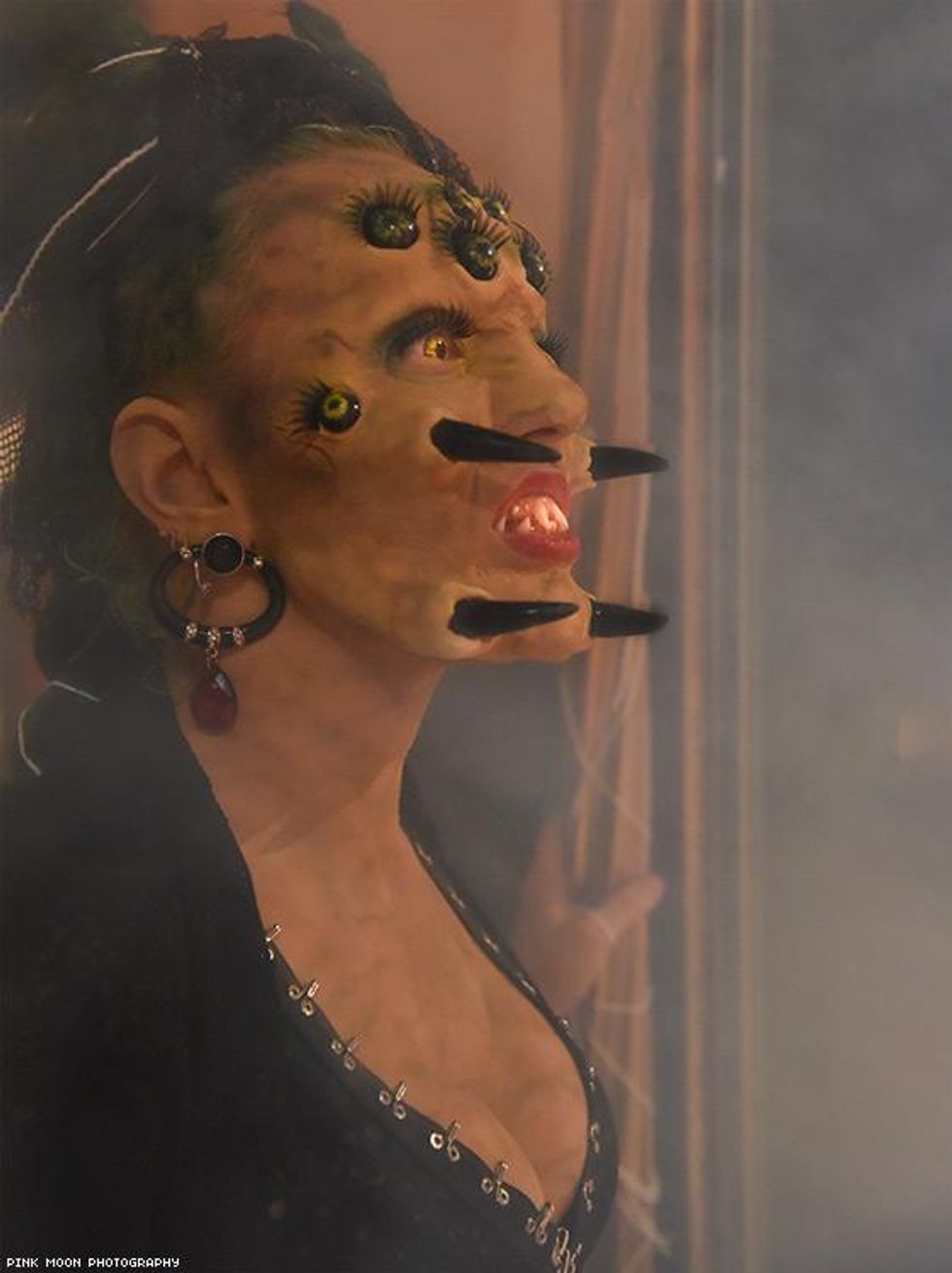 24-theatre-bizarre-pink-moon-2018