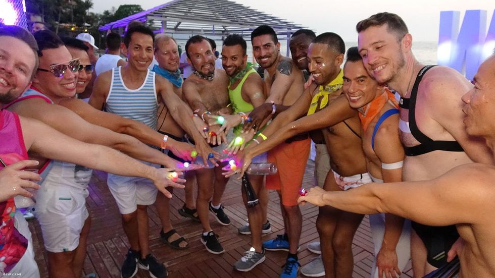 25-white-party-gaypv-2018