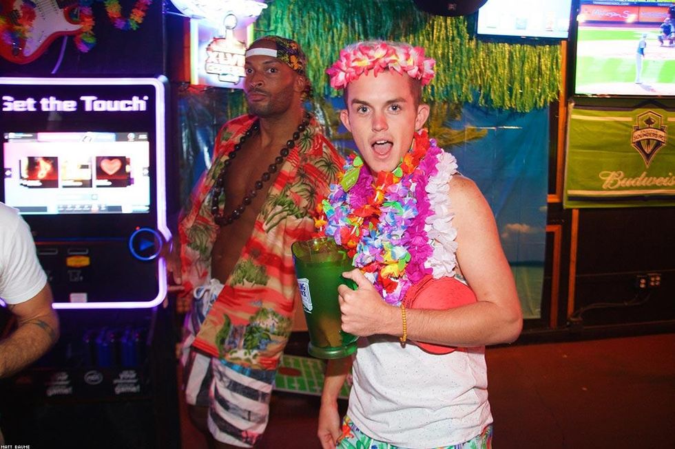 26-softball_fundraiser_luau-_matt_baume-2017_0