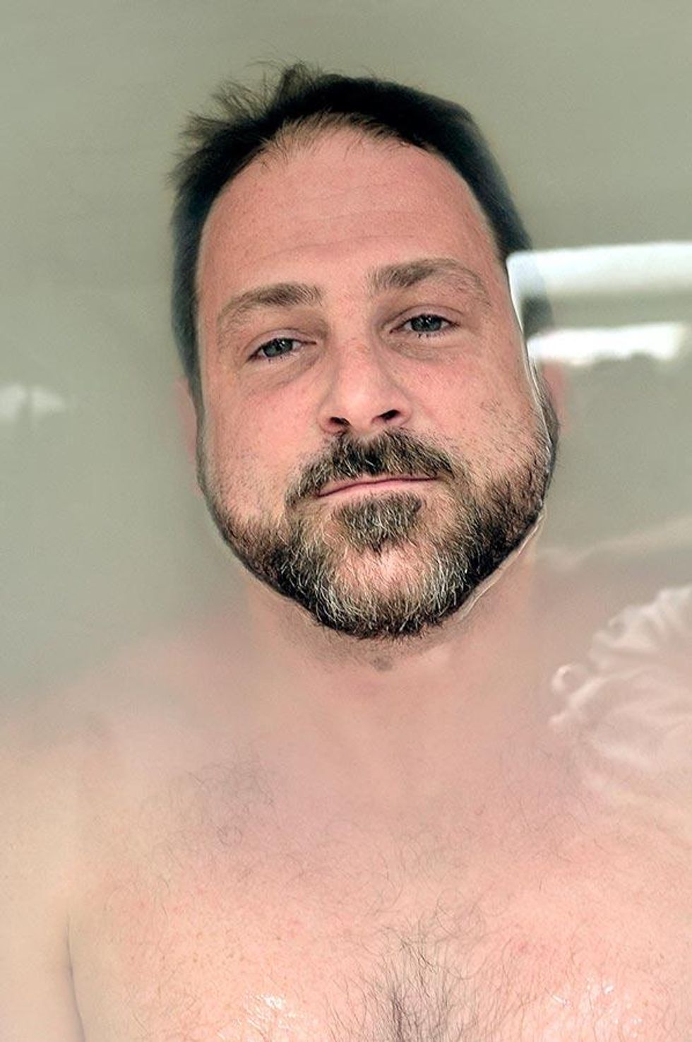 29_darrin_tub_face