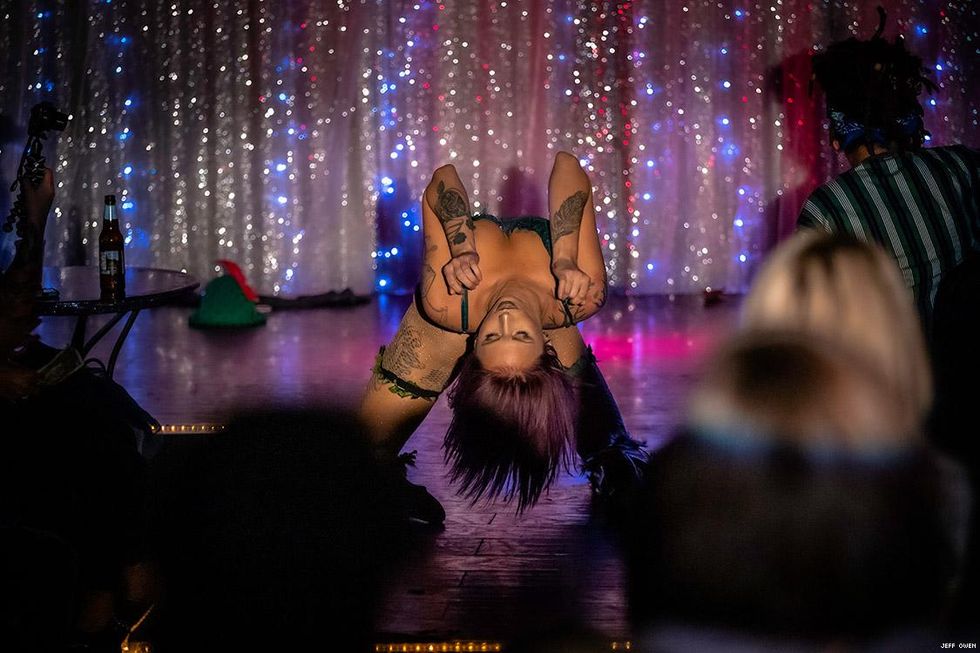 29-les-vixens-jeff-owen-2019