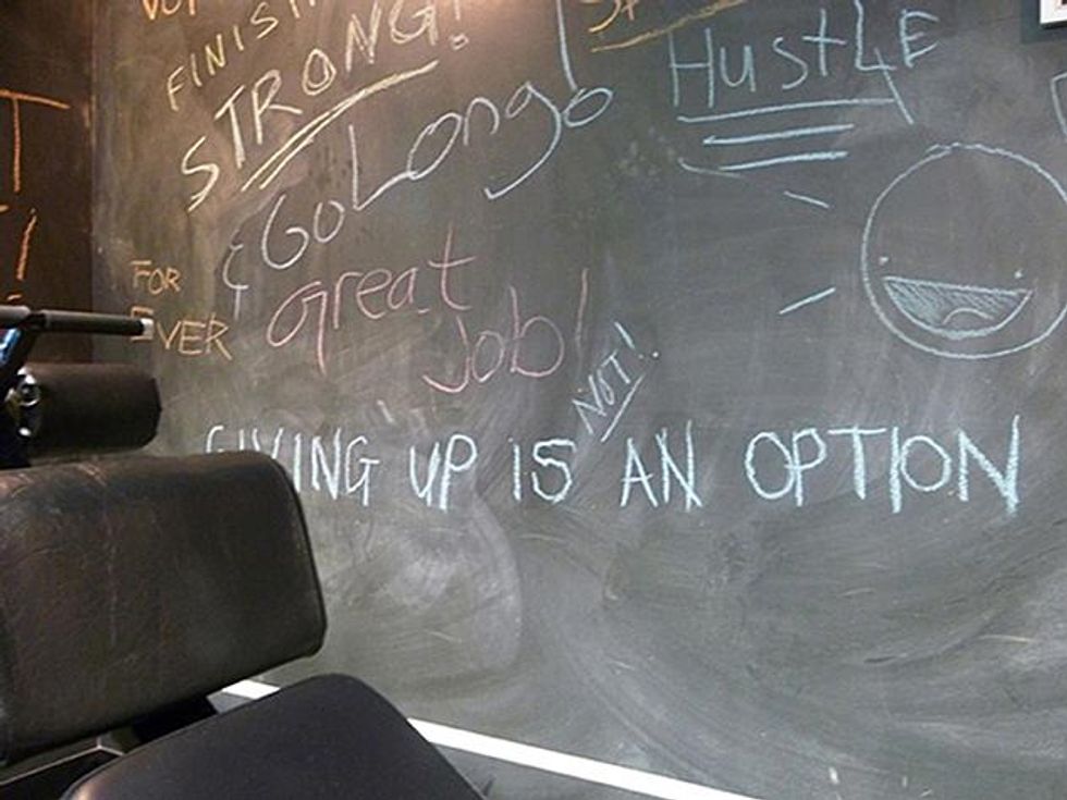 2c-pumping-ironyx633_0