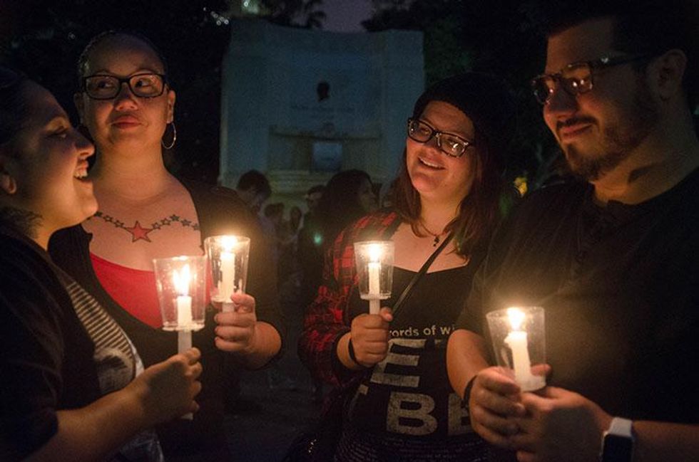 30-los-angeles-vigil