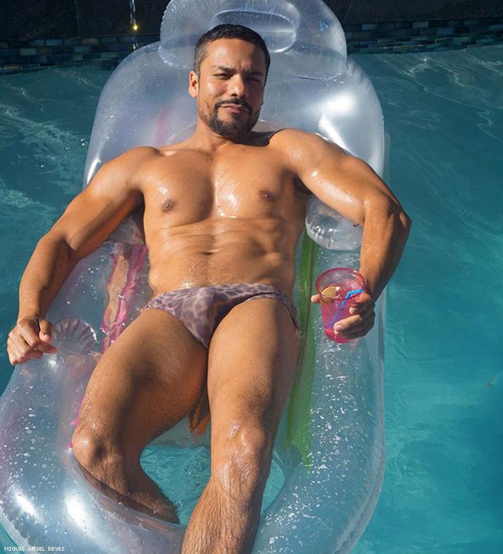 30-pool-party-birthday-miguel-angel-reyes