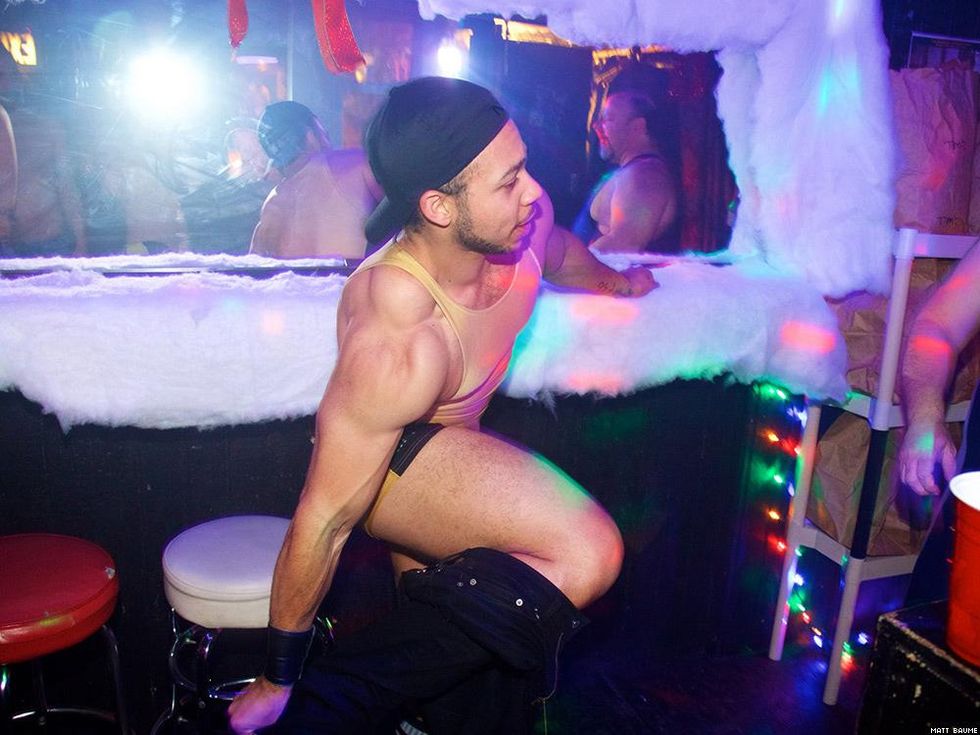 30_singlet-party-matt-baume