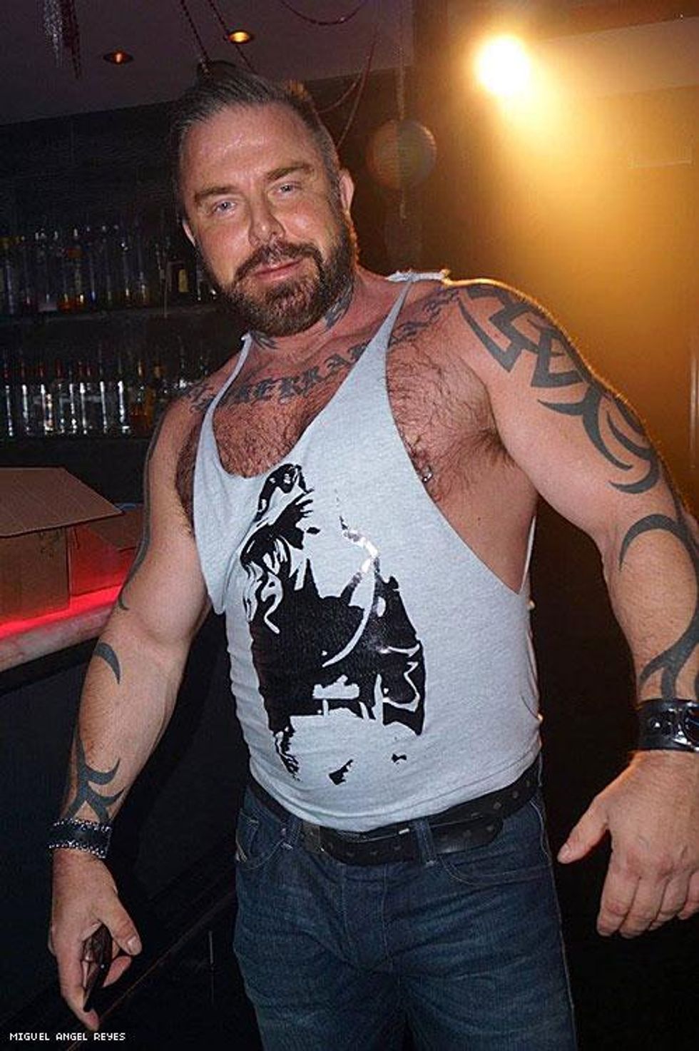 30-sold-out-clothing-miguel-angel-reyes