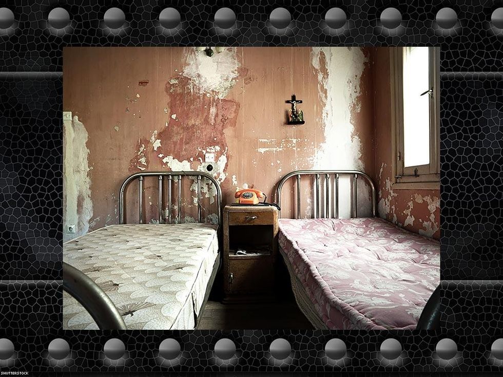 31. DO get your hotel room/AirBNB as early as possible.