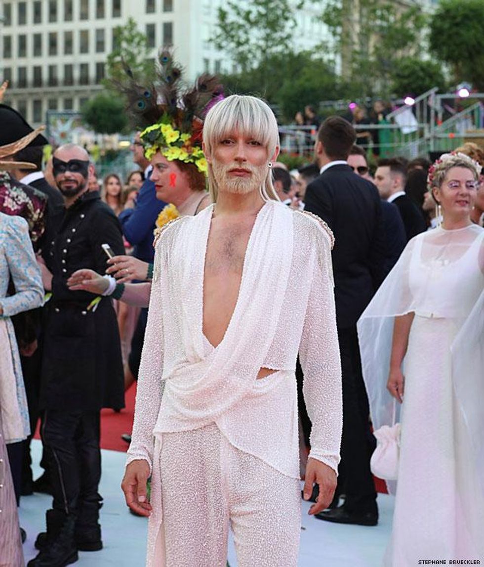 31-life_ball_stephan_brueckler_2018_l96565-may-2019