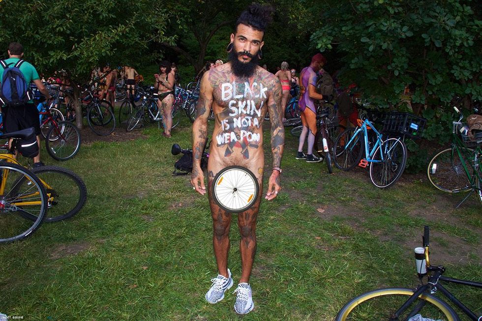 33-philly-naked-bike-ride-matt-baume-2017