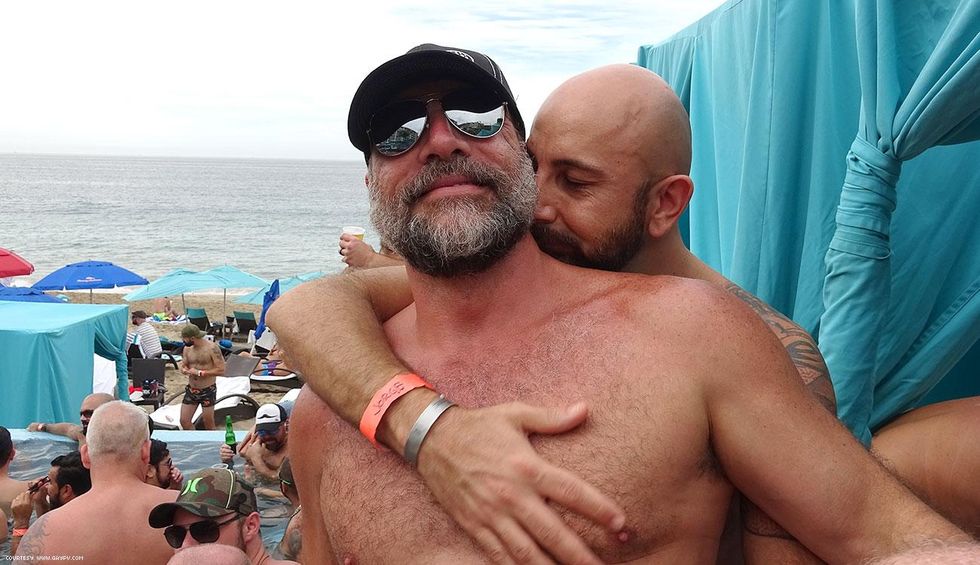 34-beef-dip-gaypv-feb-2018