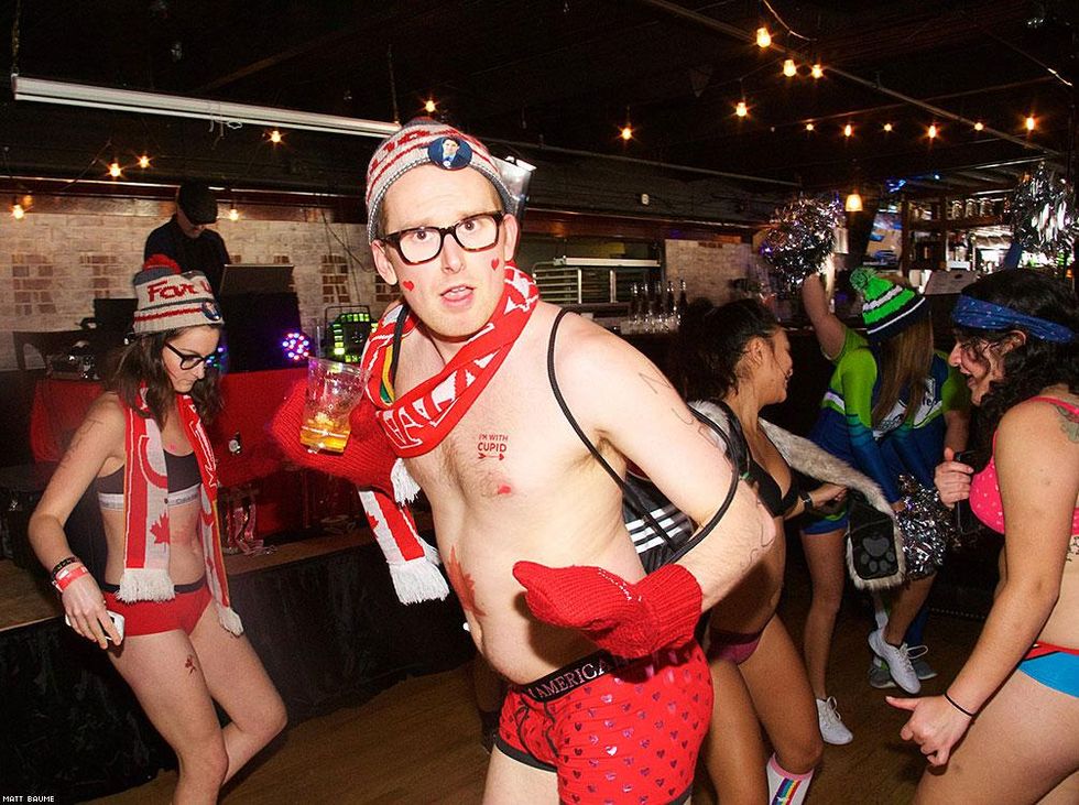 35-cupids-undie-run-matt-baume