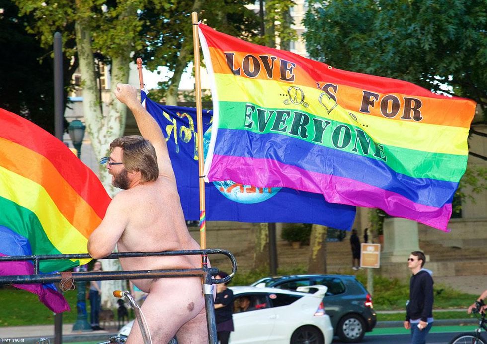 35-philly-naked-bike-ride-matt-baume-2017