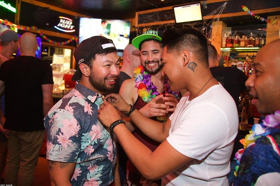 35-softball_fundraiser_luau-_matt_baume-2017_0