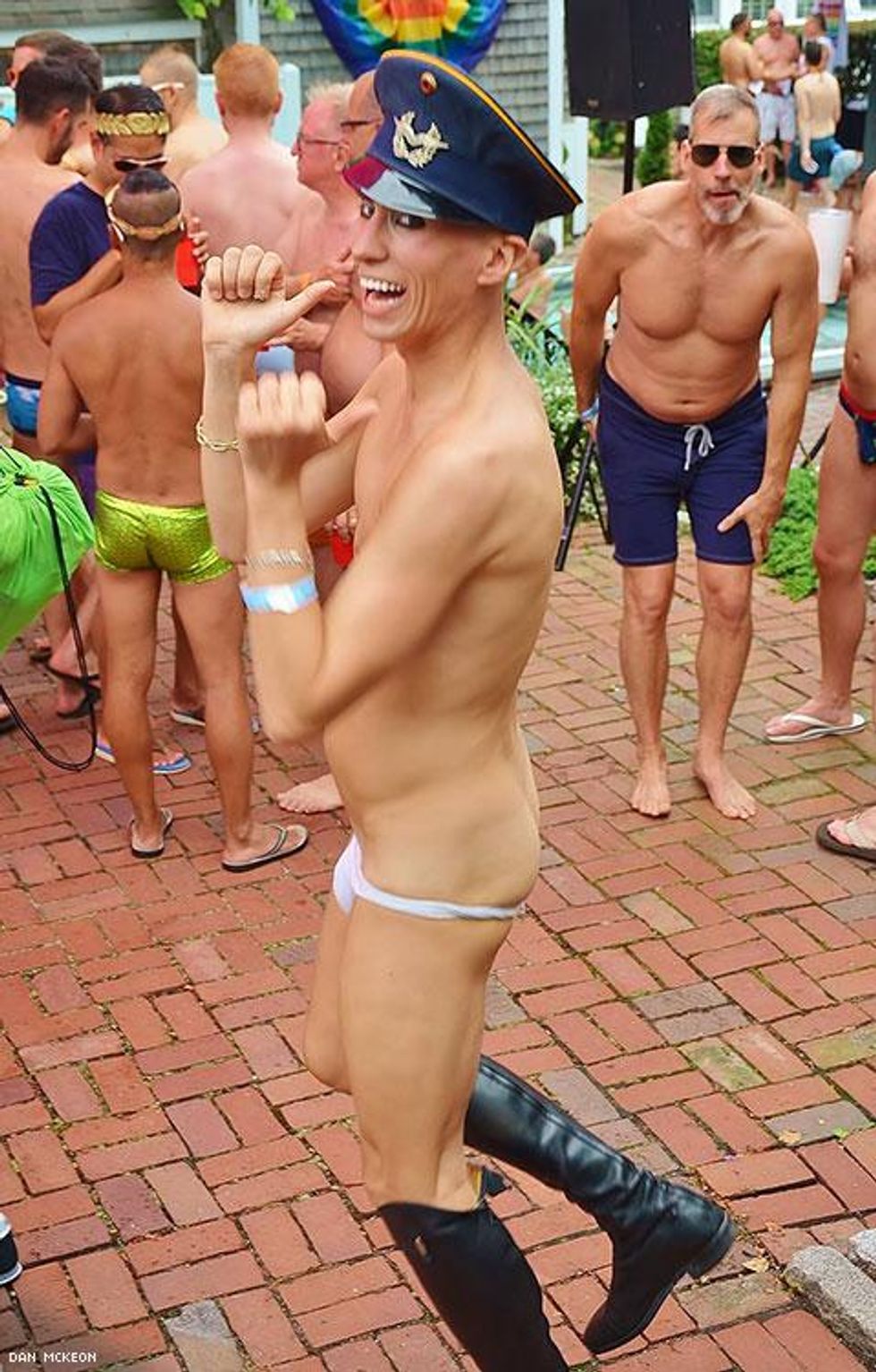 37-poseidon-pool-ptown-dan-mckeon-2017