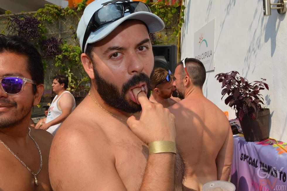 38-bearadise-gaypv-june-2019