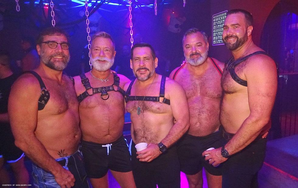 38-beef-dip-gaypv-feb-2018