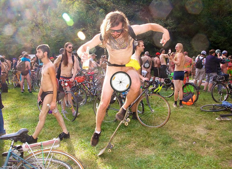 38-philly-naked-bike-ride-matt-baume-2017
