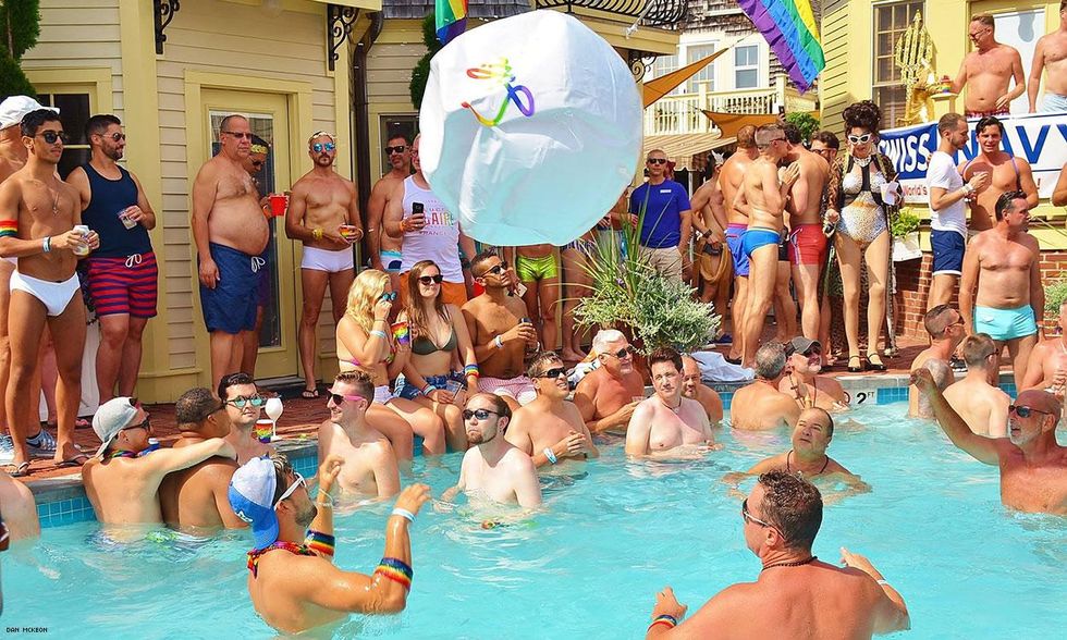 40-poseidon-pool-ptown-dan-mckeon-2017