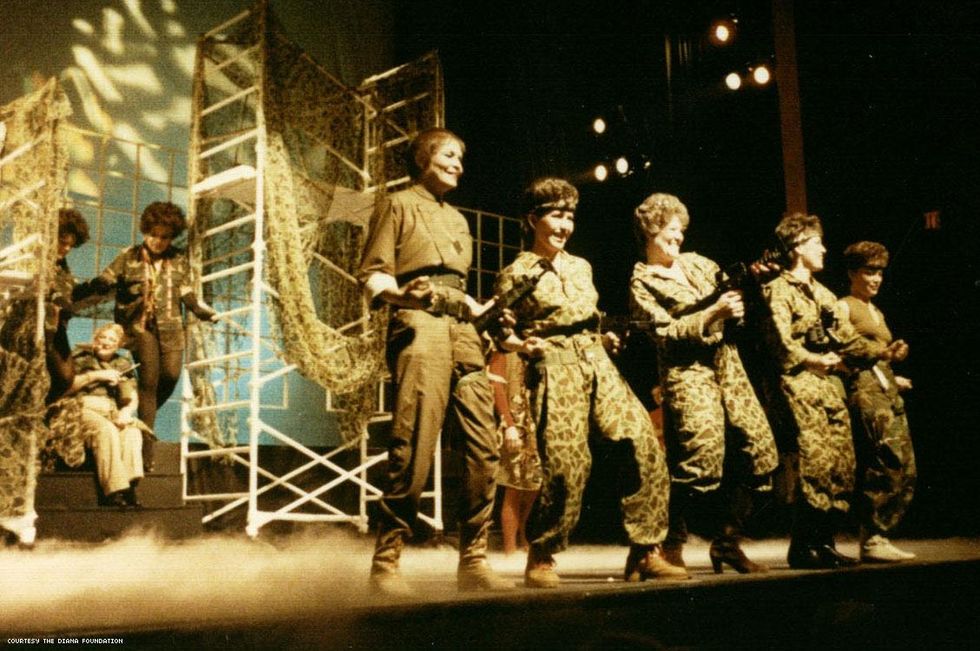 42-dianas-4-1980s-photos-55-militant-dykes