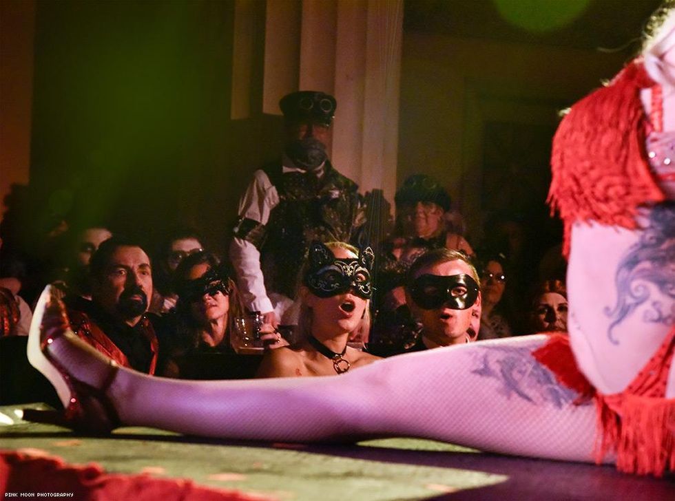 45-theatre-bizarre-pink-moon-2018