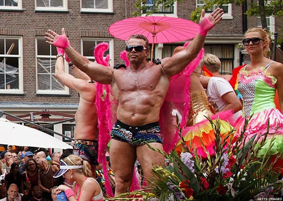 453070106_longx633_0