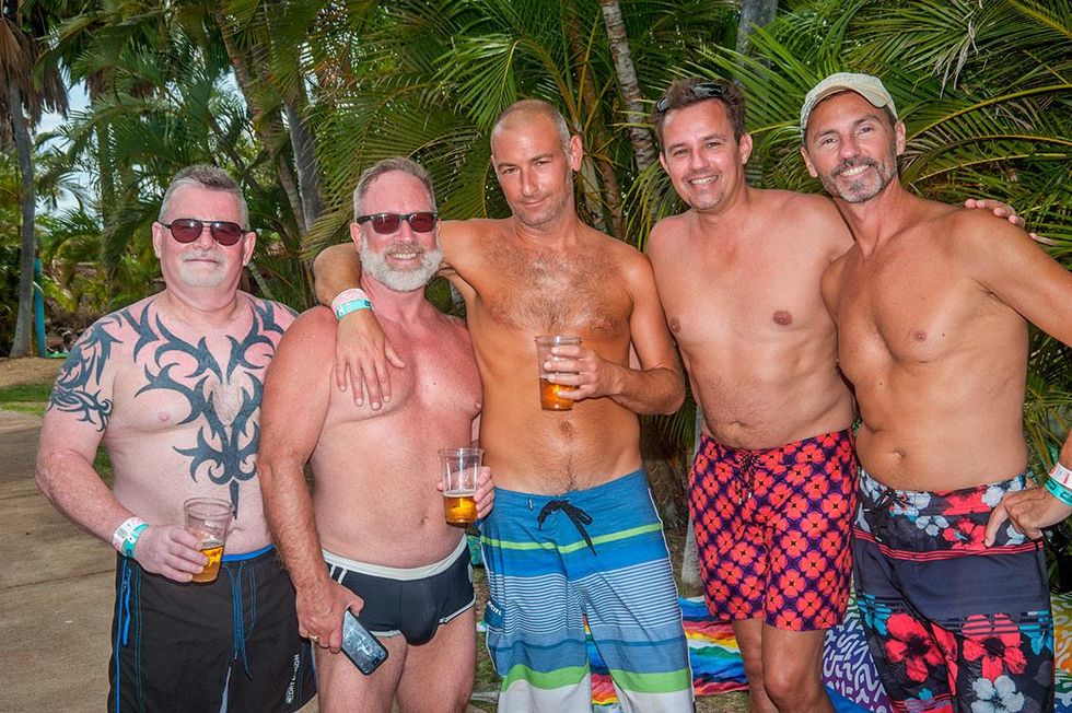 45hnlpridesplash2017-kbullock-69