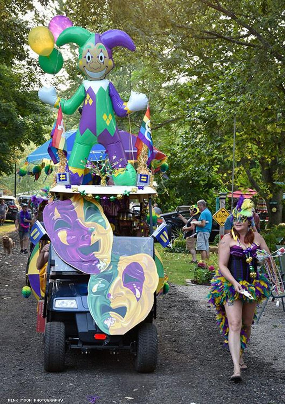 47-mardigras-campit-pink-moon-photog-aug-2018