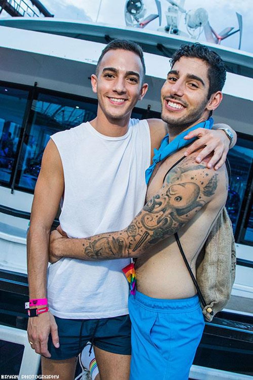 48-pride-luvboat-2018