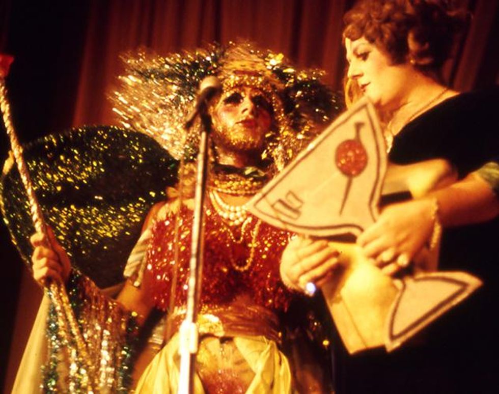 48cockettes-wally-%26-kreemah-in-tinsel-tarts-in-a-hot-coma