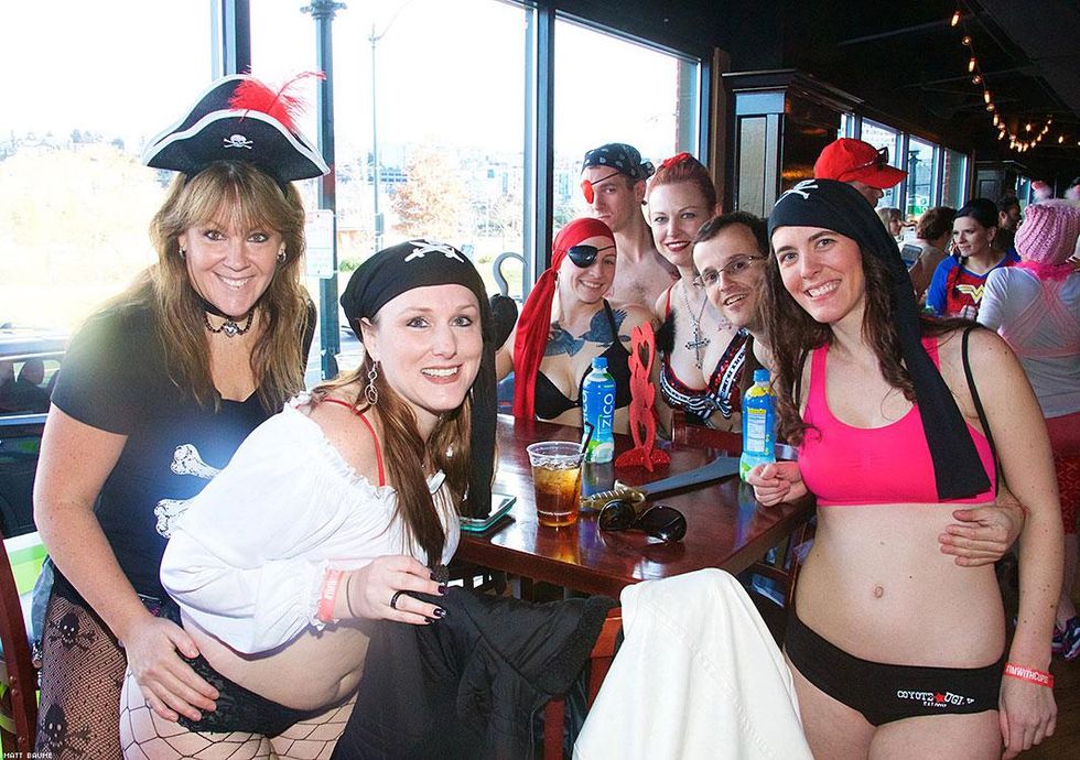 50-cupids-undie-run-matt-baume