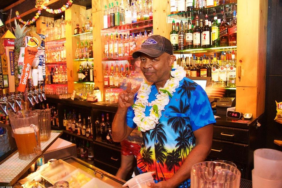 52-softball_fundraiser_luau-_matt_baume-2017_0