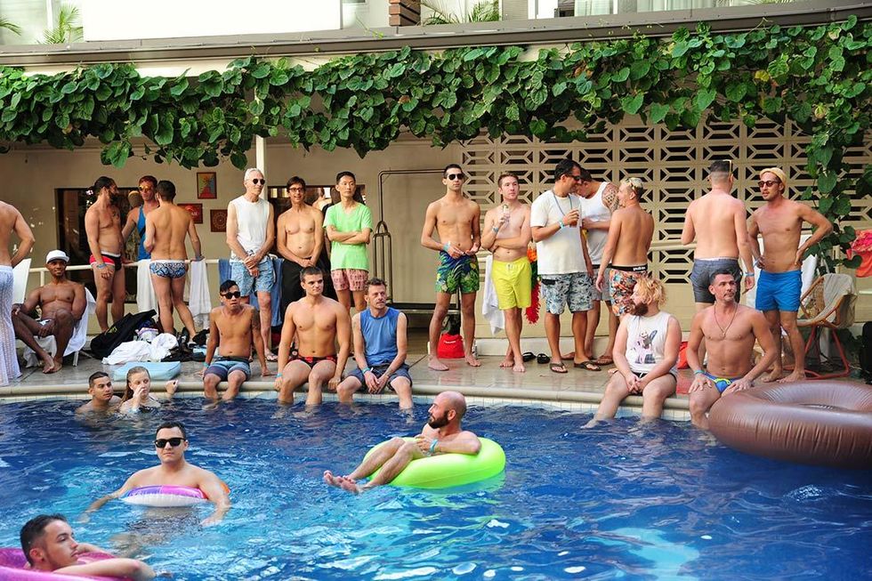 55-hnl_pride-pool_party-kelli_bullock-2017