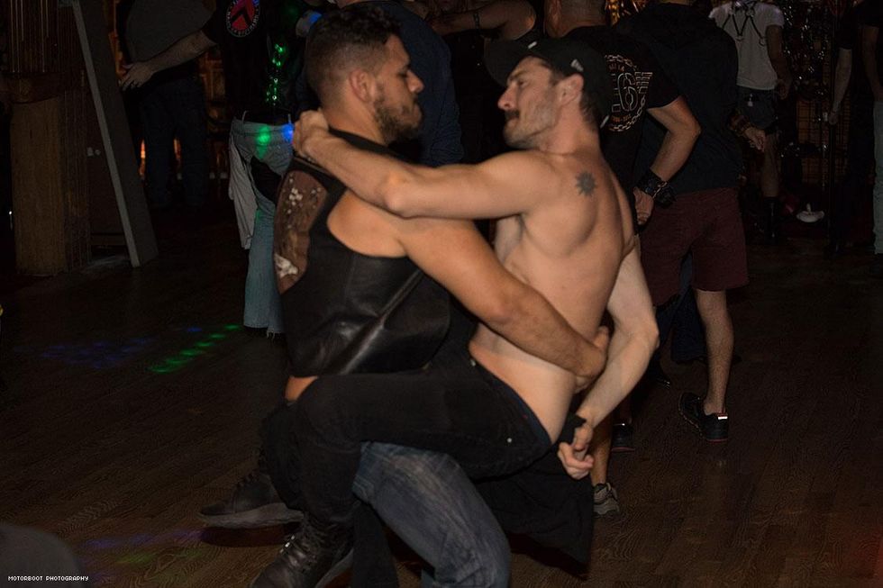 56-oil-can-harry-mr-leather-motorboot-2018