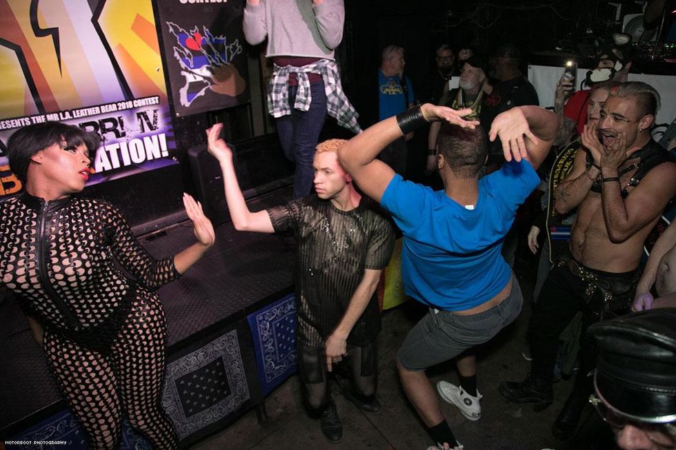 58-mr-leatherbear-motorboot-jan-2018