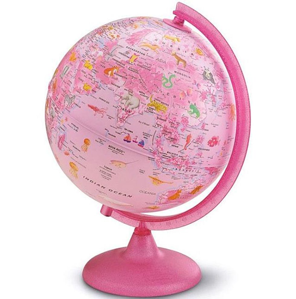 7. They had to change the ACTUAL color of the ocean to make this unnecessarily gendered item.