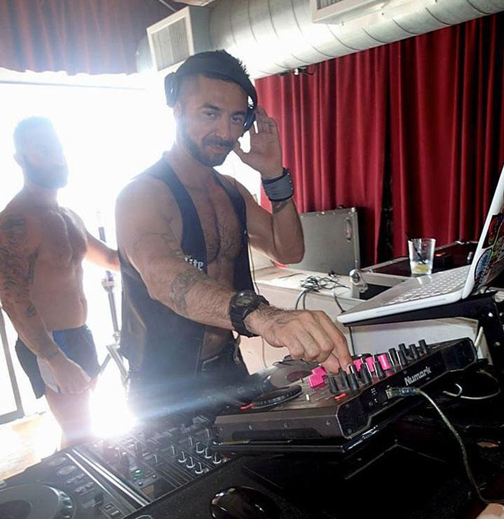 71-folsom-parties-reyes