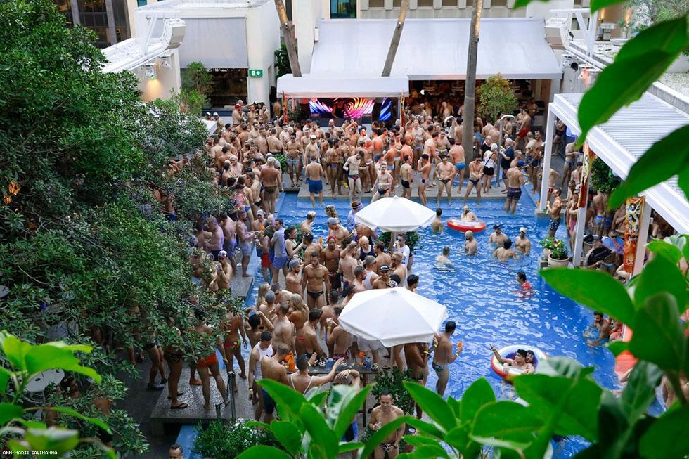 71-mardi-gras-pool-fair-australia