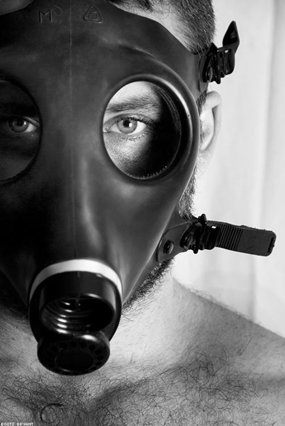 72-masks-boots-bryant-2017