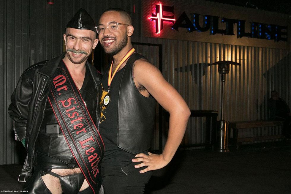 72-motorboot-mr-leather-faultline-feb-2018