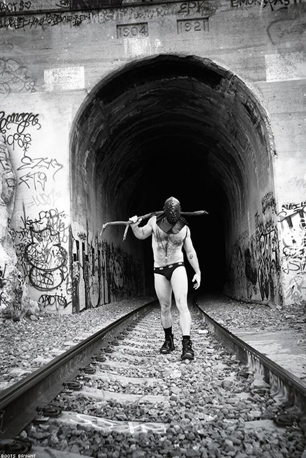 73-masks-boots-bryant-2017